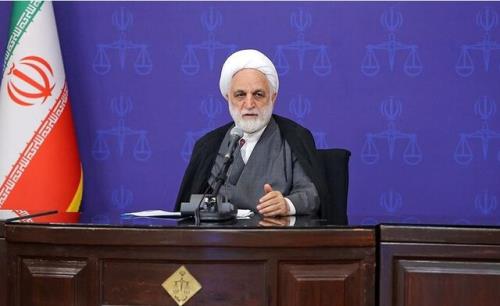 تشکیل پرونده قضایی و بررسی زوایای سوء قصد به آیت الله سلیمانی