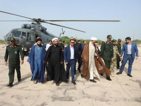 بازدید رئیس سازمان قضایی نیروهای مسلح از تنگه استراتژیک هرمز و بندر شهید رجایی