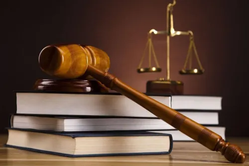 ابعاد حقوقی جنایات جنگی تبیین شود